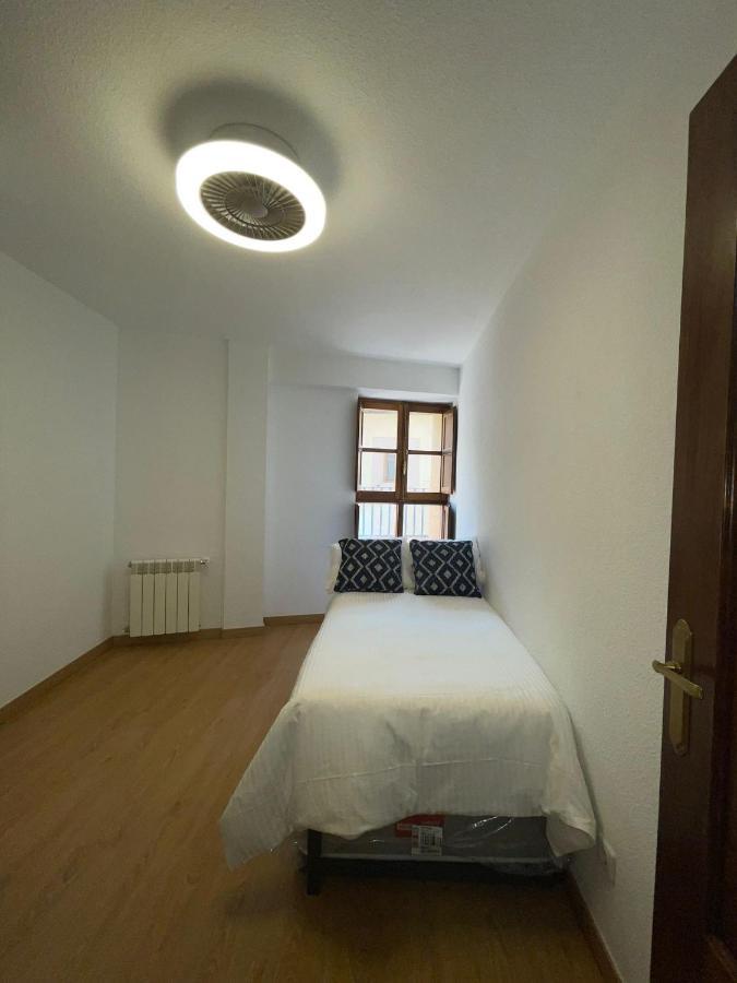 Puerta Del Hierro Apartment Siguenza Exterior photo
